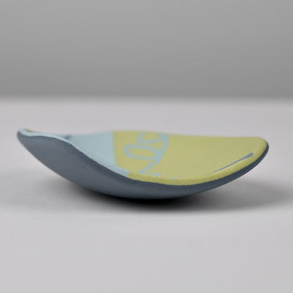 Horizon Collection: Small Dish 6