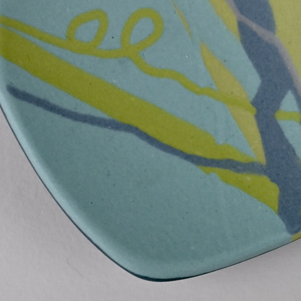Horizon Collection: Small Dish 8