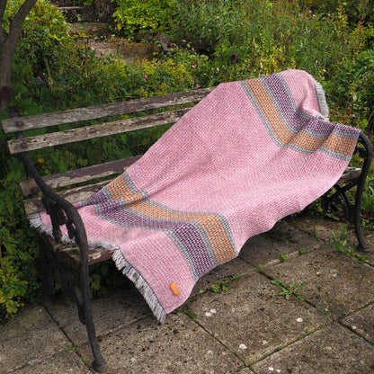 Sunset Shawl : Blossom - Cranberry - Barley