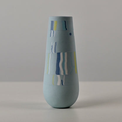 Horizon Collection: Yarn Cone Vase 1