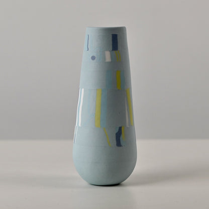Horizon Collection: Yarn Cone Vase 1