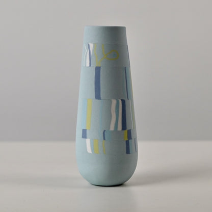 Horizon Collection: Yarn Cone Vase 2