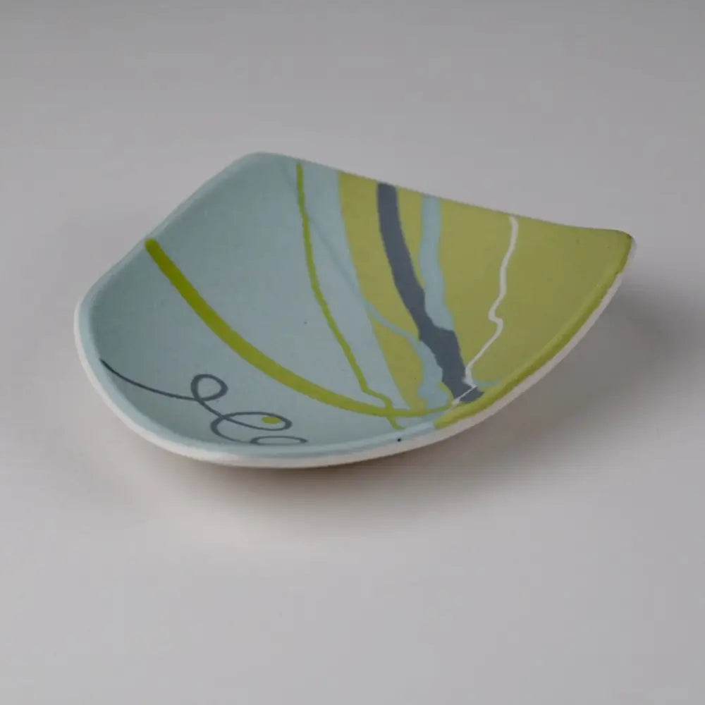 Horizon Collection: Medium Plate 1