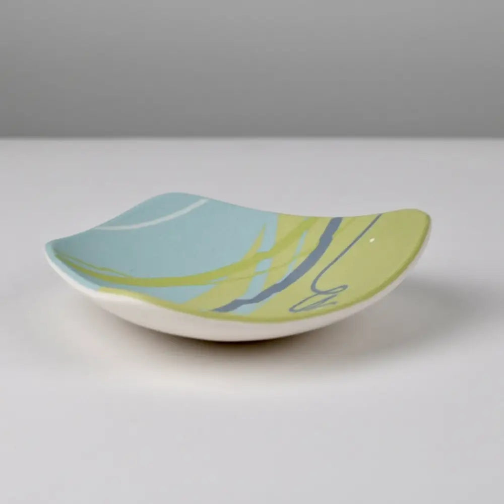 Horizon Collection: Medium Plate 2