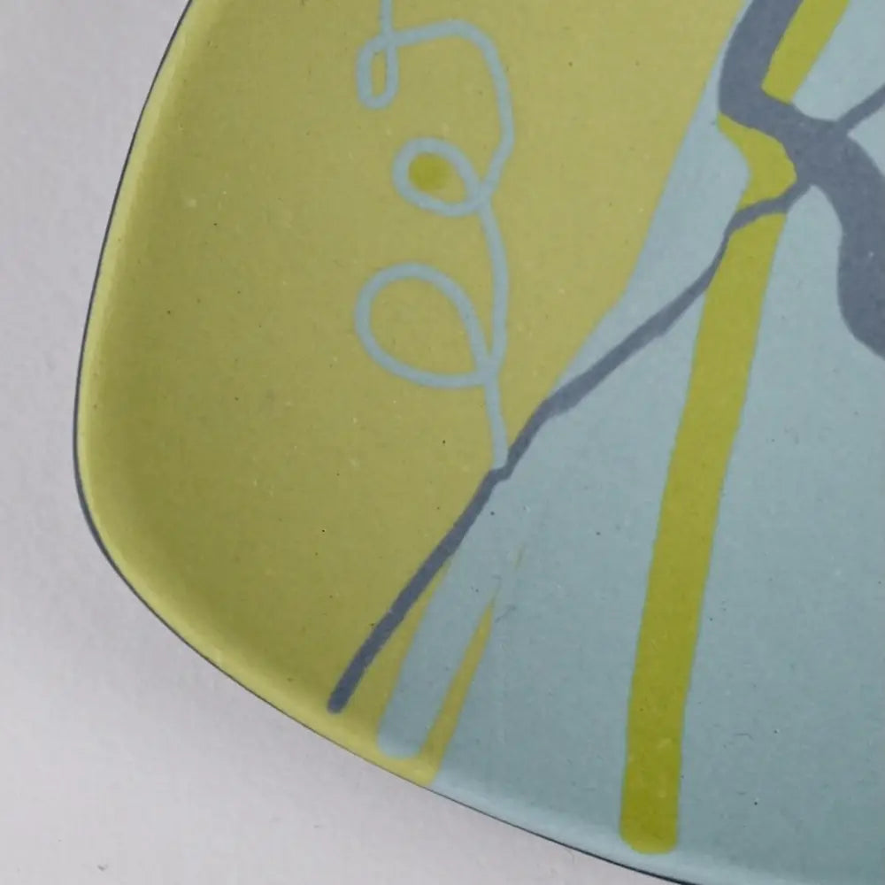 Horizon Collection: Medium Plate 3
