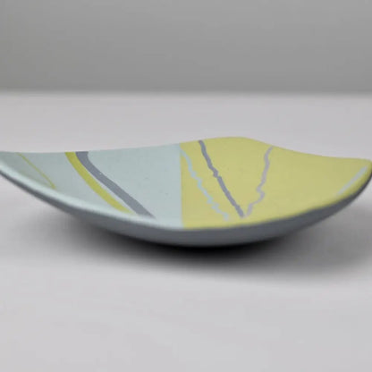 Horizon Collection: Medium Plate 4
